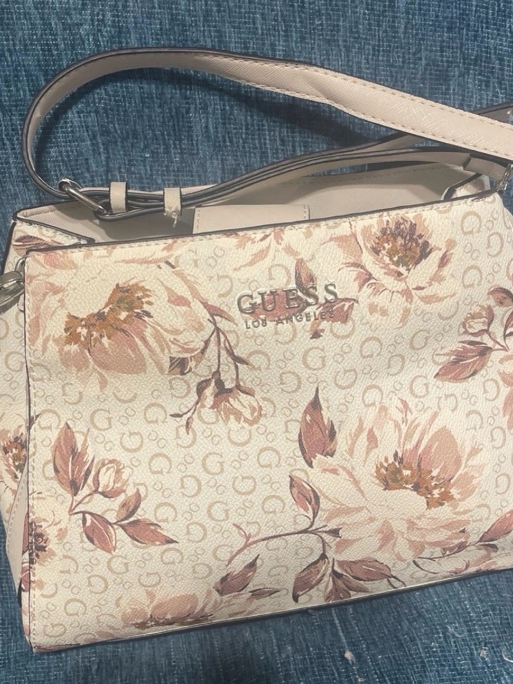 GUESS Cream Shoulder Bag with Blush Floral Print